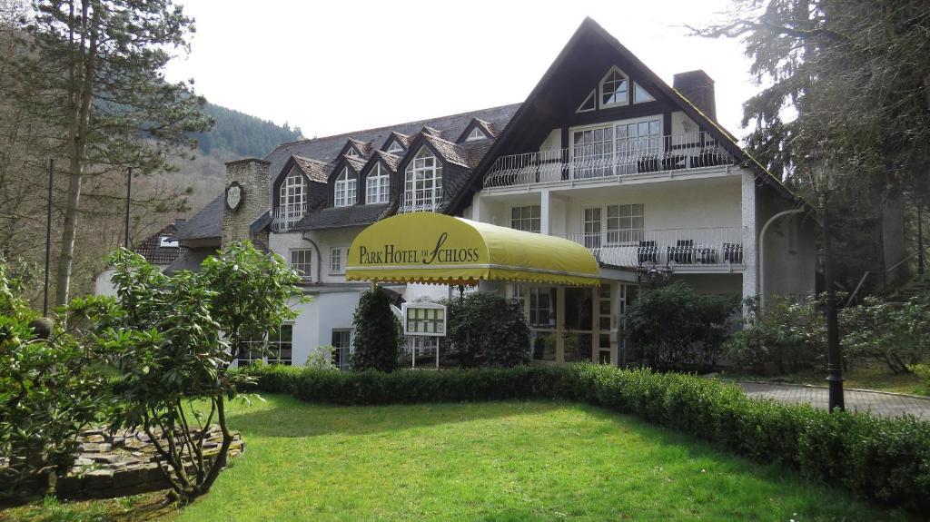 Park Hotel Am Schloss Ettringen  Eksteriør billede